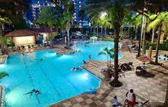 Floridays Resort Image 1