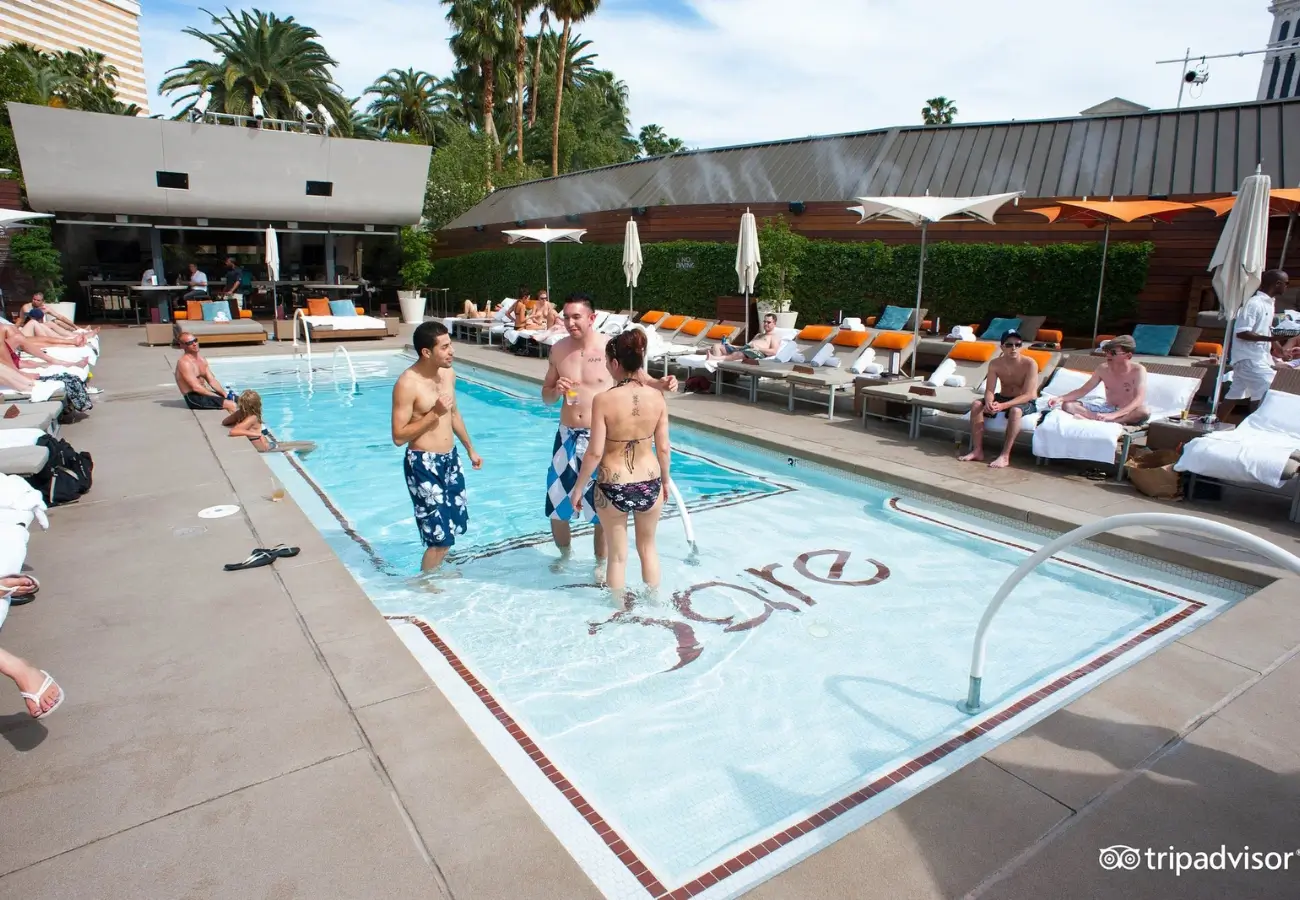The Mirage image 2