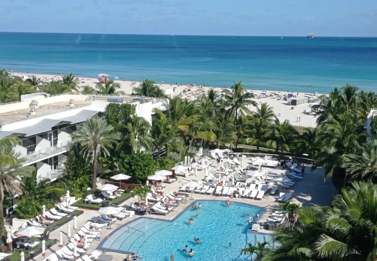 The Ritz-Carlton image 2