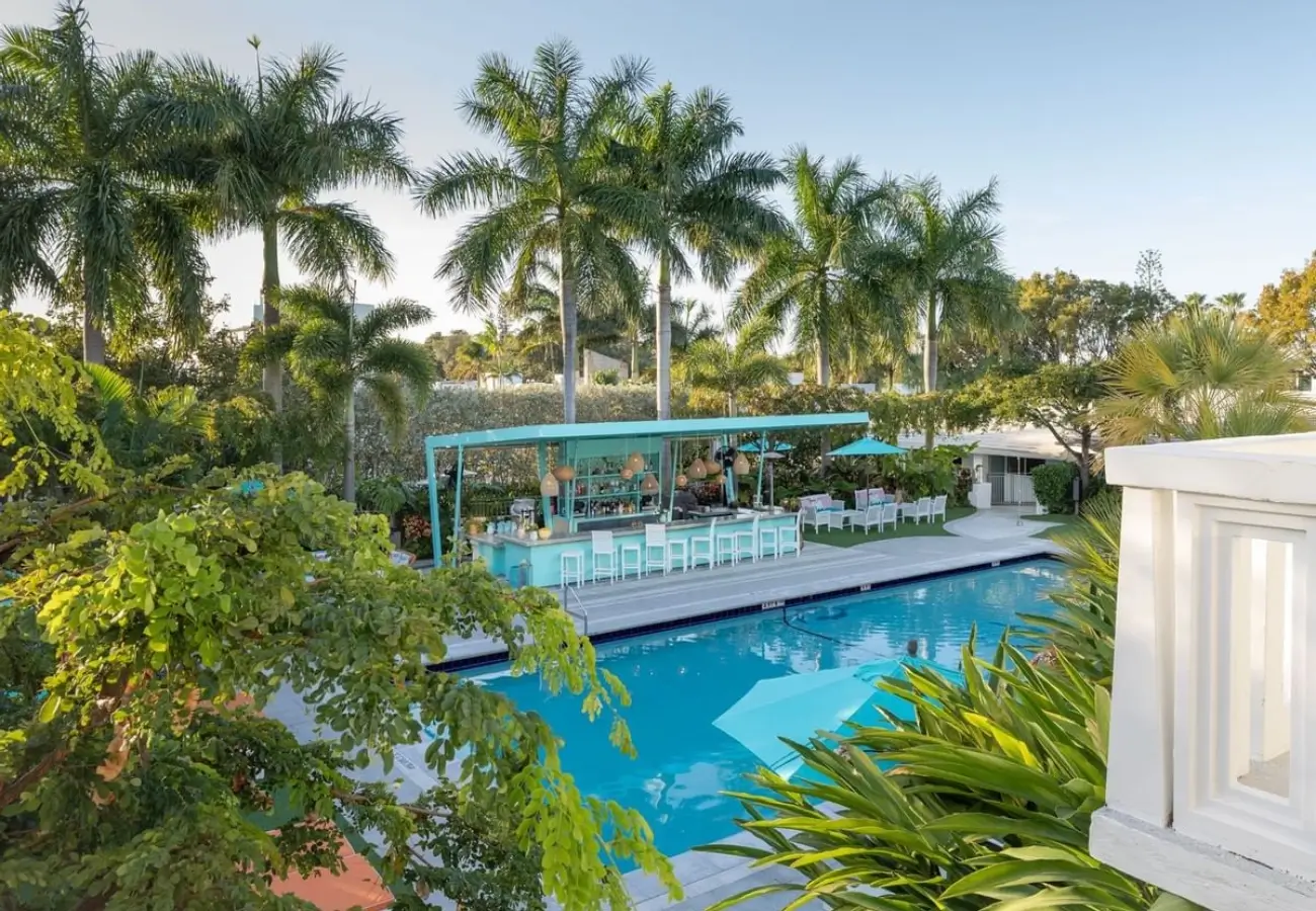 Vagabond Hotel image 1