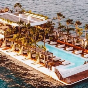 boat pool parties