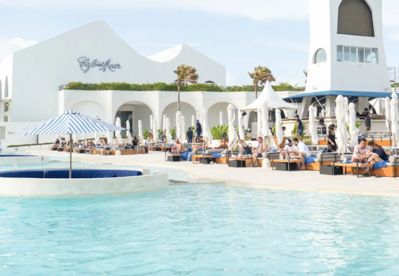 Café Del Mar, Canggu Pool party 2