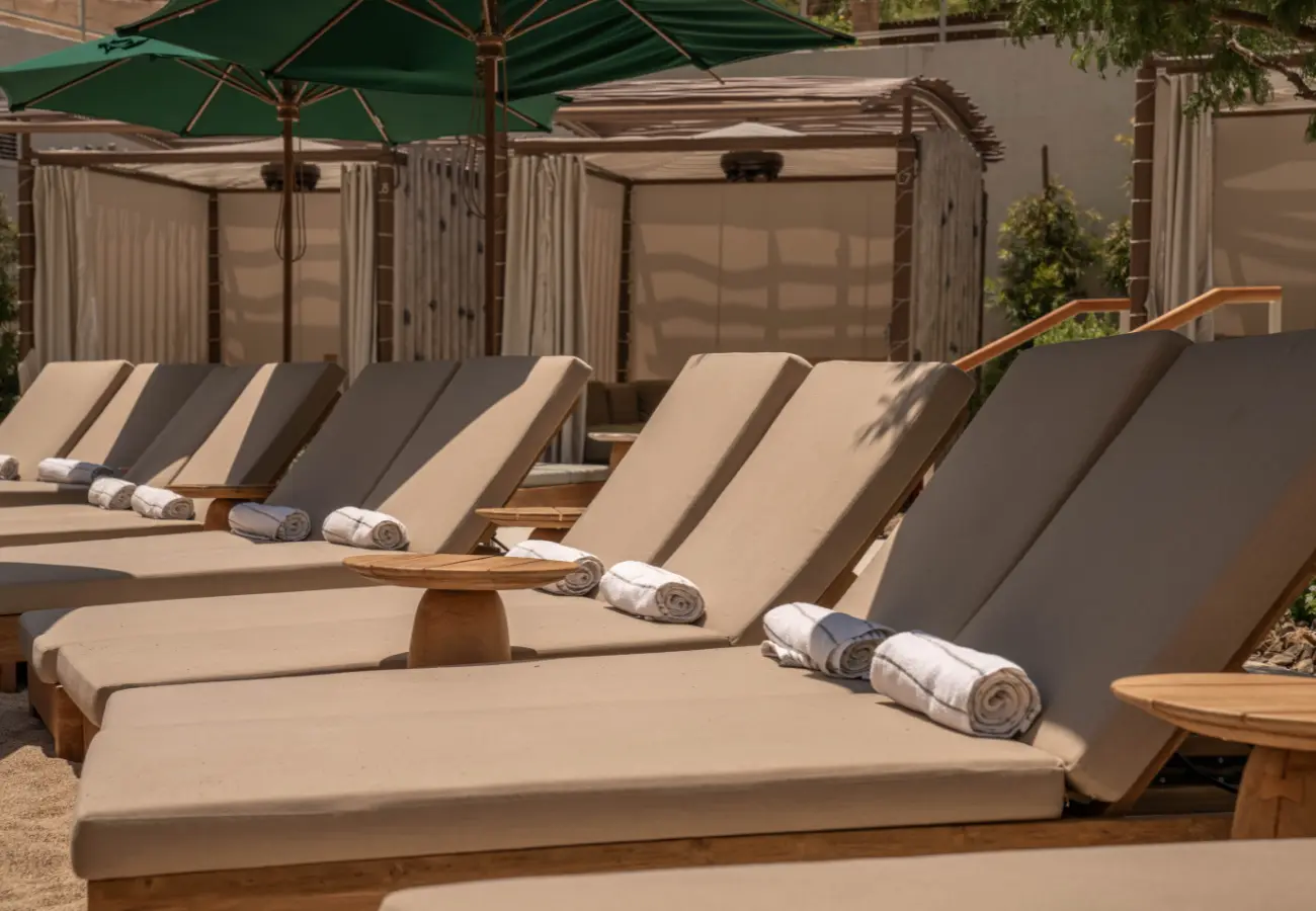 Kassi Beach at the Virgin Hotel - Pool party 1