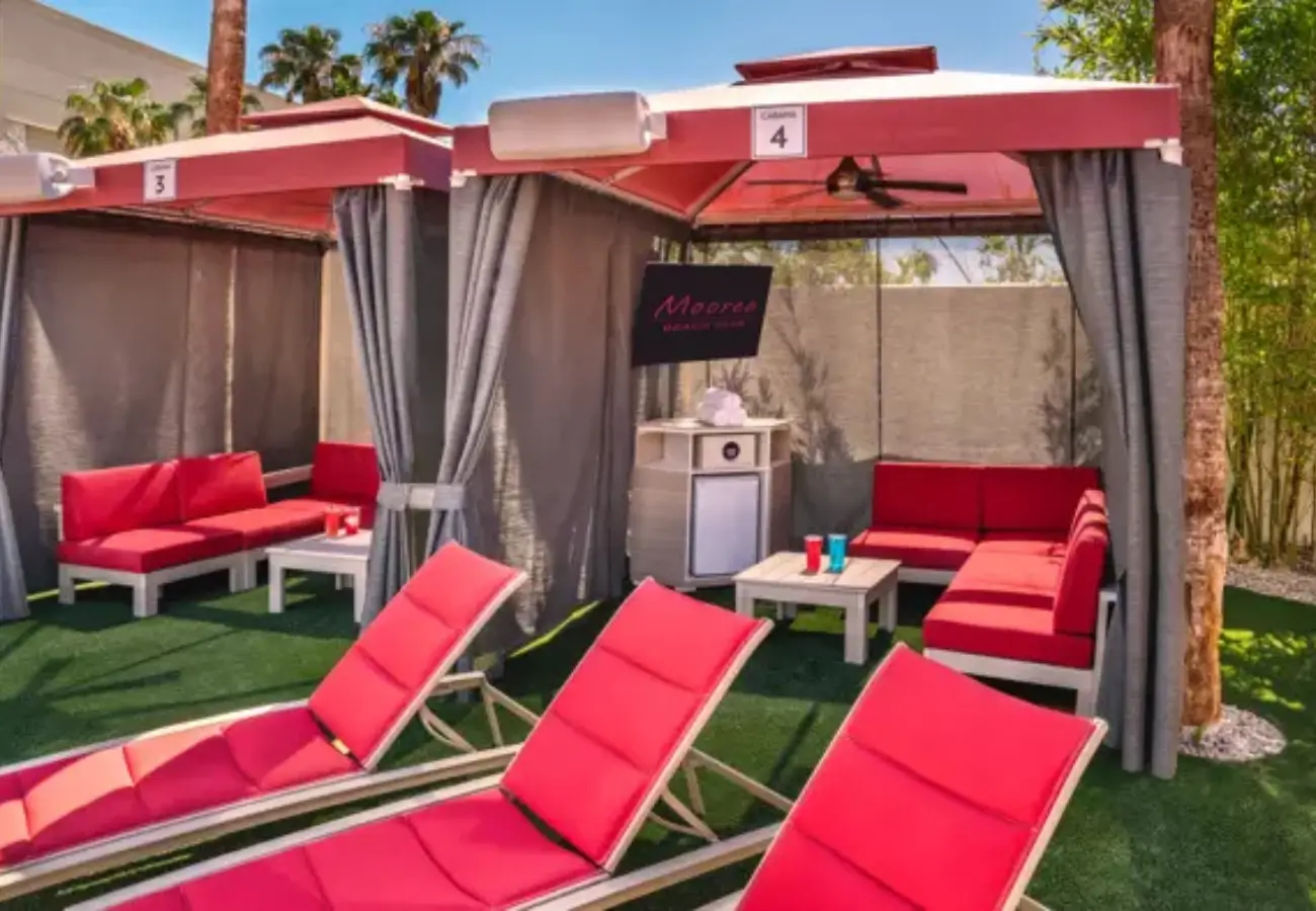 Moorea Beach Club at Mandalay Bay Pool Party 1