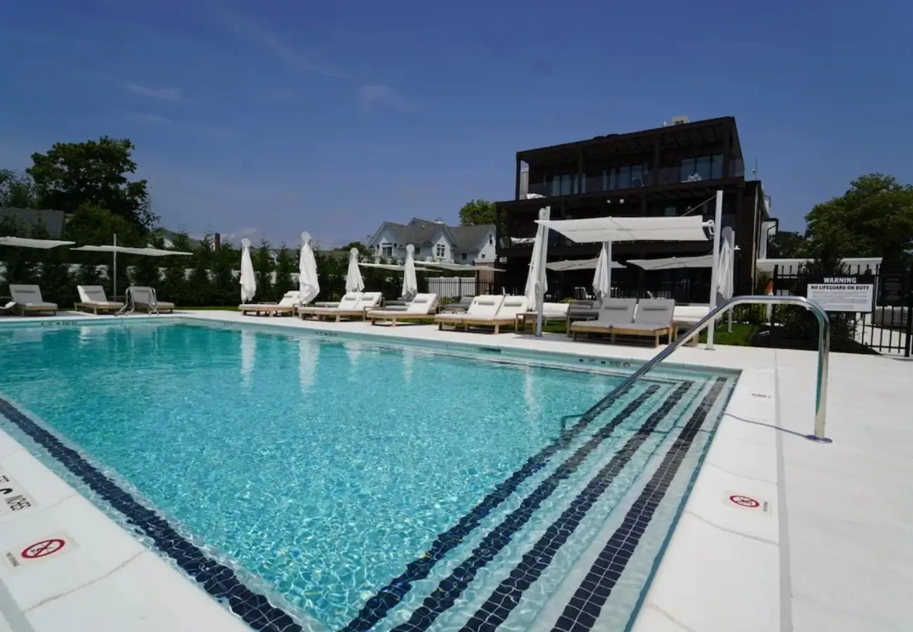 Seven Beach Lane - pool party 1