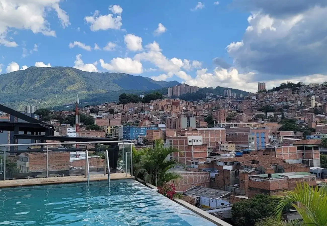Trópico Rooftop Colombia - Pool Party 2