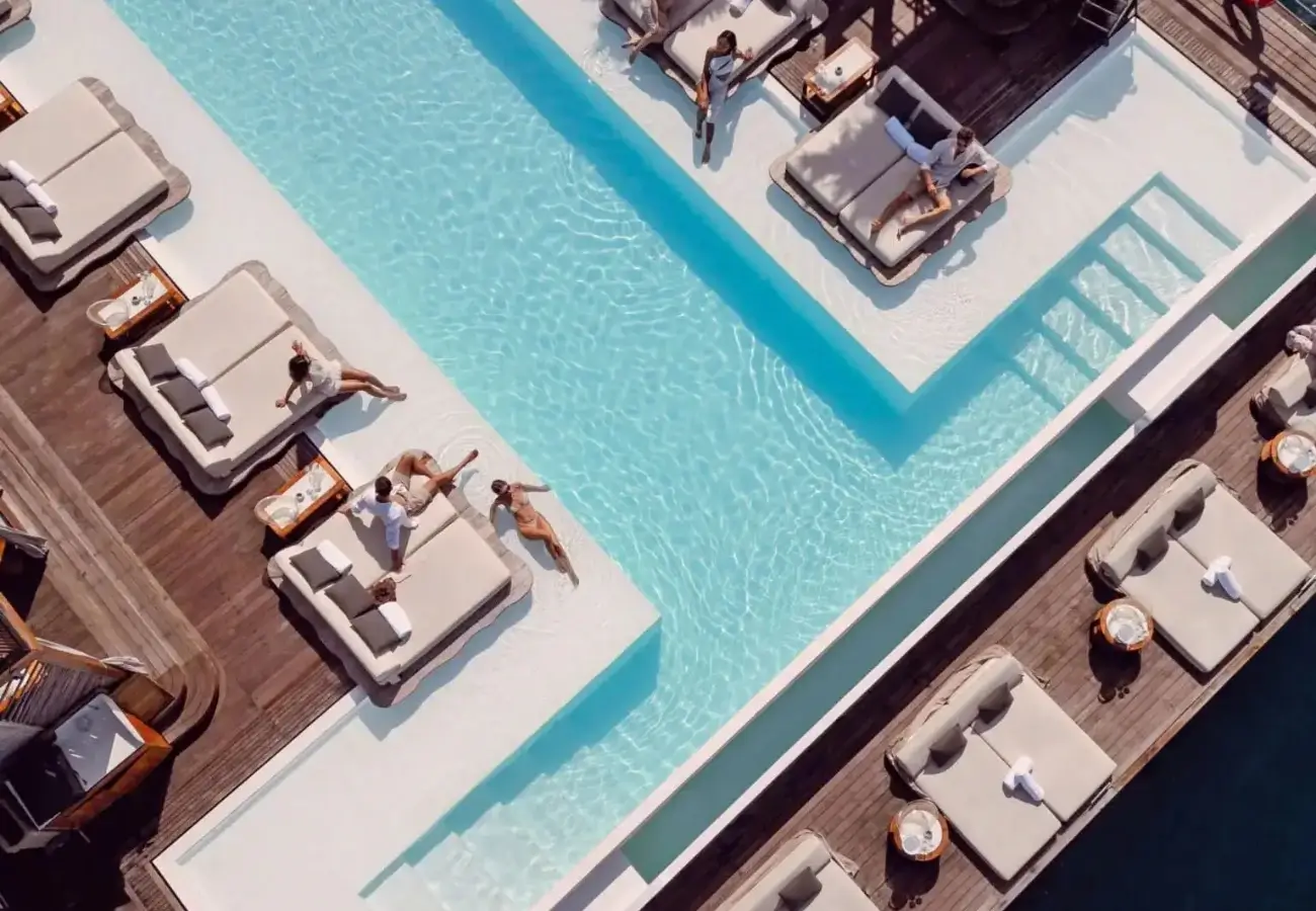Yona Beach - Pool party 2