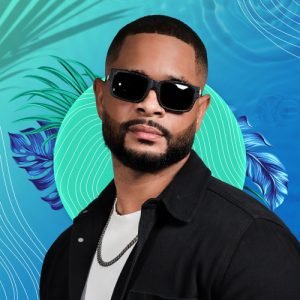 Murphi Kennedy Liquid Pool Lounge